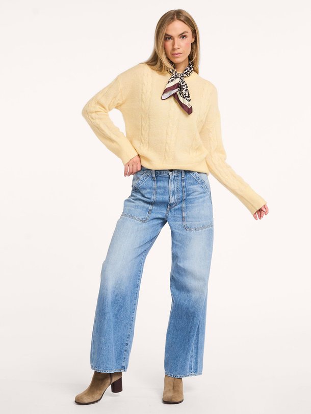 Ontdek de Mohairmix kabeltrui van Frnch in de kleur geel bij Orangebag. Op werkdagen voor 21:45 besteld, morgen in huis.