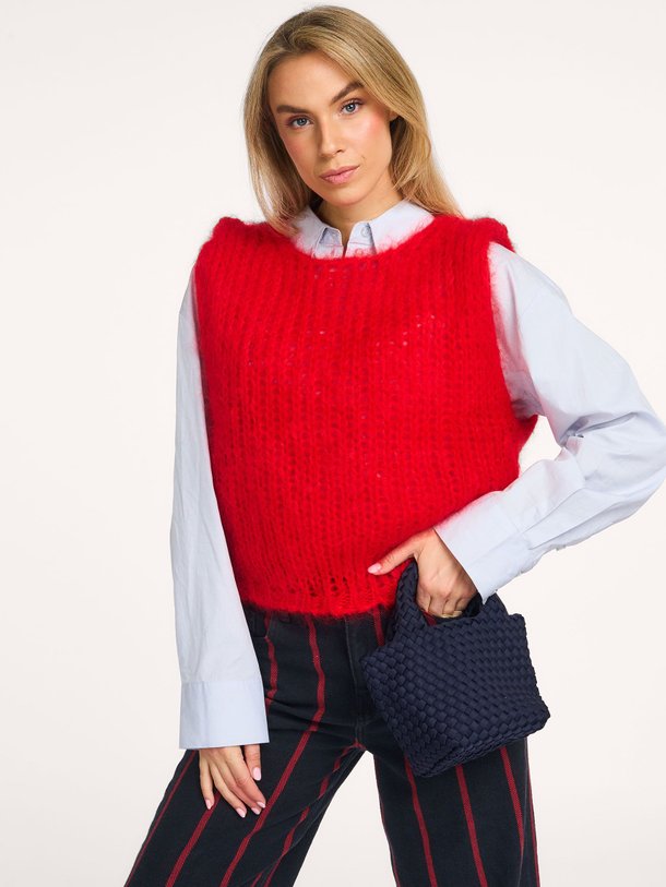 Ontdek de James mohairmix top van By-Bar in de kleur rood bij Orangebag. Op werkdagen voor 21:45 besteld, morgen in huis.