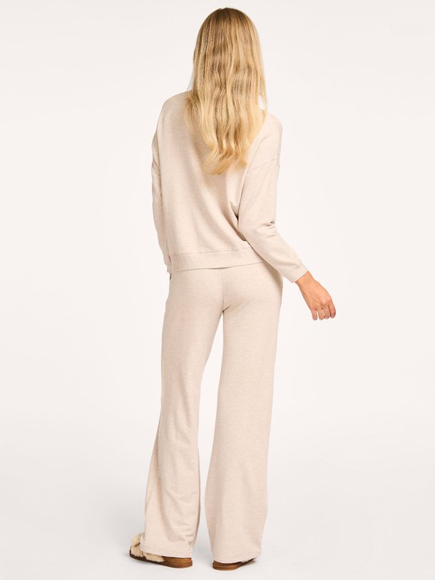 Ontdek de M004 Viscosemix gemêleerde joggingbroek van Majestic Filatures in de kleur beige bij Orangebag. Op werkdagen voor 21:45 besteld, morgen in huis.