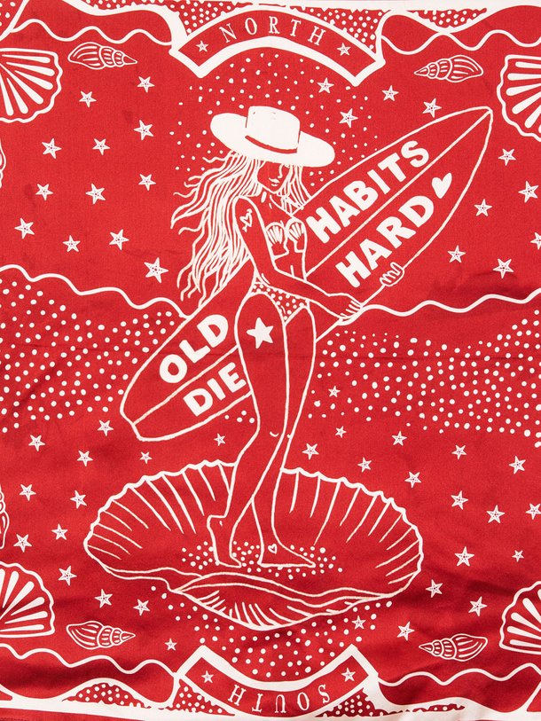 Ontdek de Zijden sjaal met dessin van Old Habits Die Hard in de kleur rood bij Orangebag. Op werkdagen voor 21:45 besteld, morgen in huis.