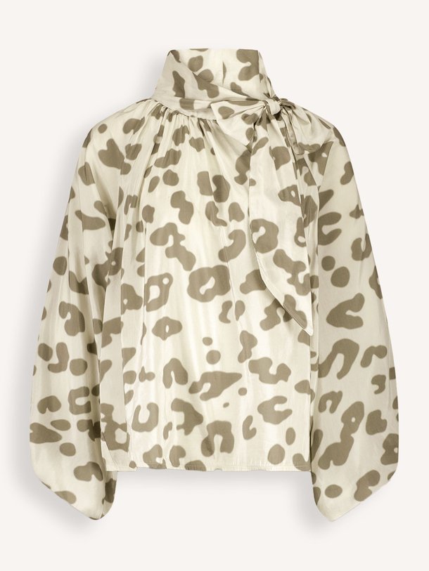 Ontdek de Katoen/viscosemix top met dessin van Summum in de kleur ecru bij Orangebag. Op werkdagen voor 21:45 besteld, morgen in huis.