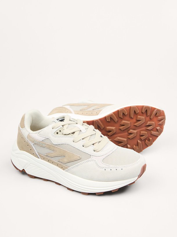 Ontdek de Shadow RGS suède sneakers van Hi-tec in de kleur crème bij Orangebag. Op werkdagen voor 21:45 besteld, morgen in huis.