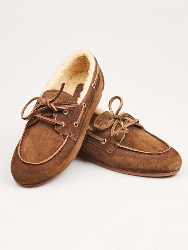 Ontdek de Suéde loafers van Posa in de kleur donkerbruin bij Orangebag. Op werkdagen voor 21:45 besteld, morgen in huis.