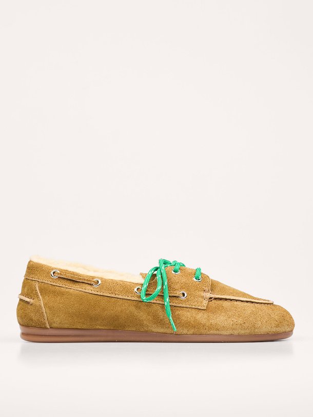 Ontdek de Suède loafers van Posa in de kleur camel bij Orangebag. Op werkdagen voor 21:45 besteld, morgen in huis.