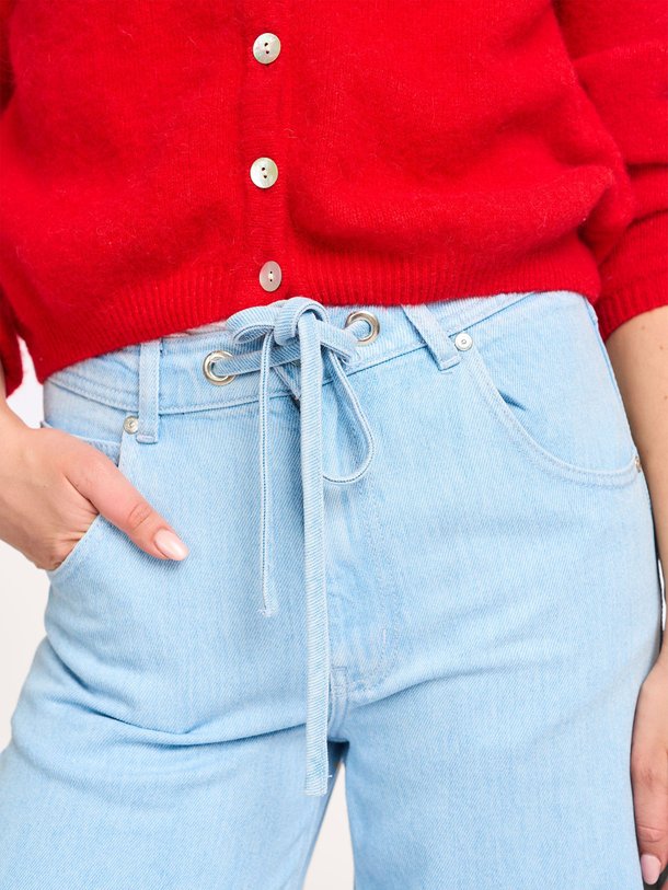 Second Female Irvin - High Waist Wide Leg Jeans - Lichtblauw Ontdek de Irvin high waist wide leg jeans van Second Female in de kleur lichtblauw bij Orangebag. Op werkdagen voor 21:45 besteld, morgen in huis.