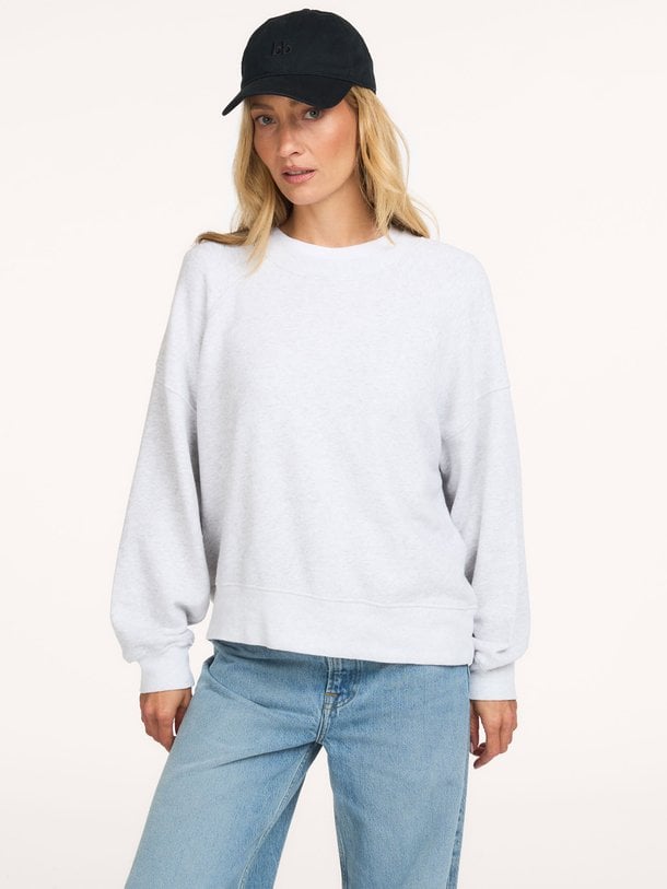 American Vintage Atubay - Katoenmix Gemêleerde Sweater - Lichtgrijs Ontdek de Atubay katoenmix gemêleerde sweater van American Vintage in de kleur lichtgrijs bij Orangebag. Op werkdagen voor 21:45 besteld, morgen in huis.