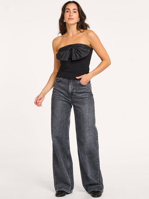 Ontdek de Barry katoenmix strapless top van Co'Couture in de kleur zwart bij Orangebag. Op werkdagen voor 21:45 besteld, morgen in huis.