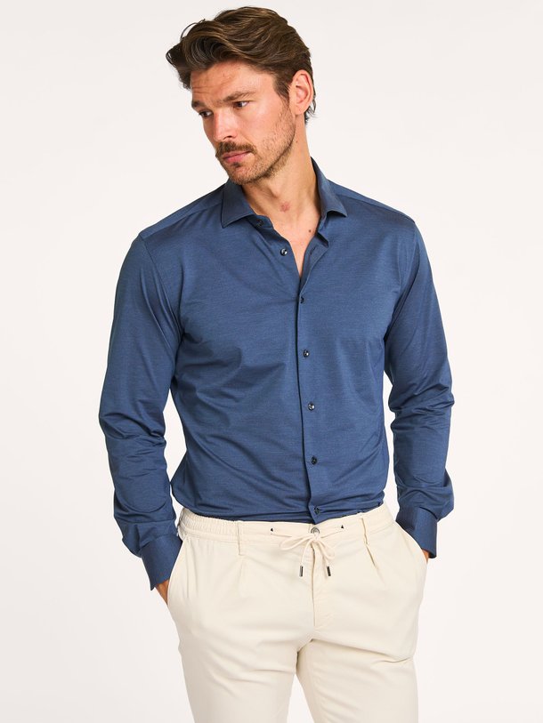 Ontdek de Actice shirt travel jersey overhemd van Xacus in de kleur donkerblauw bij Orangebag. Op werkdagen voor 21:45 besteld, morgen in huis.