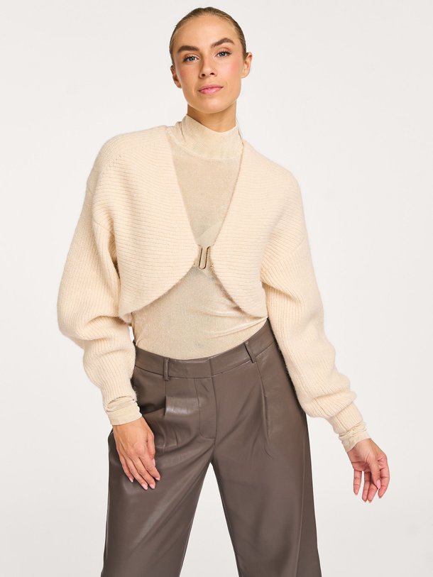 Ontdek de Reini alpacamix vest van Dante 6 in de kleur crème bij Orangebag. Op werkdagen voor 21:45 besteld, morgen in huis.