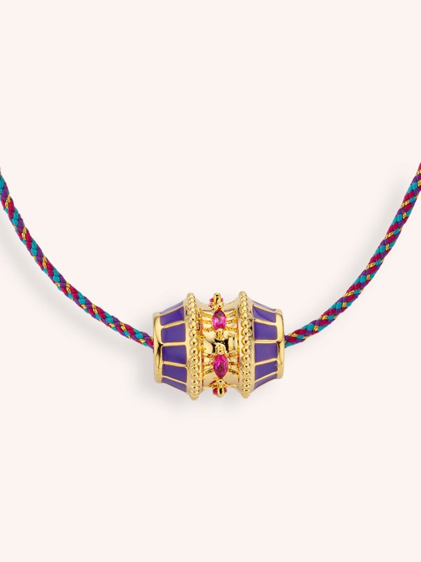 Ontdek de Purple Talisman ketting met hanger van Mya-Bay in de kleur paars bij Orangebag. Op werkdagen voor 21:45 besteld, morgen in huis.