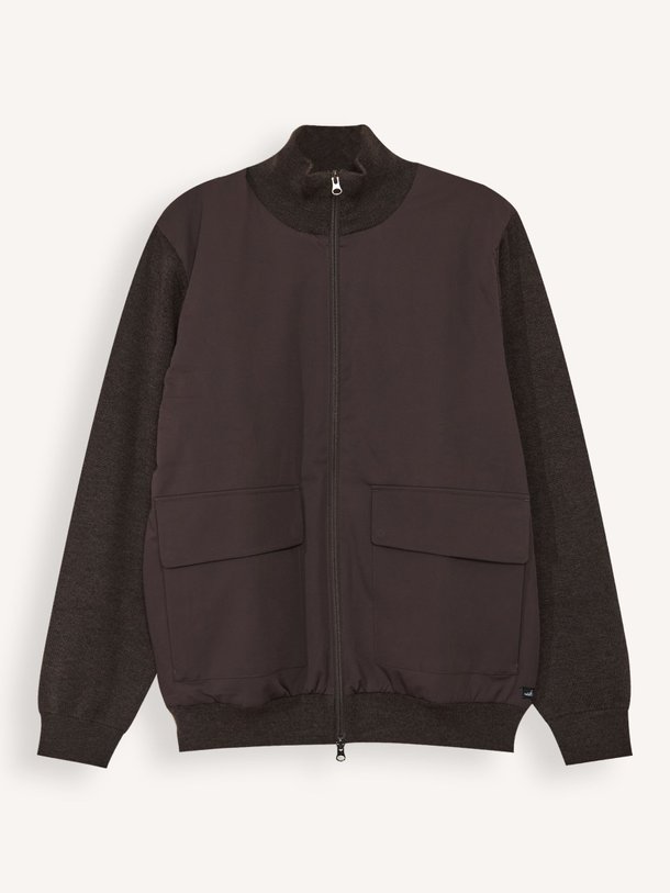 Ontdek de Dawson merinowollen jack van Wahts in de kleur donkerbruin bij Orangebag. Op werkdagen voor 21:45 besteld, morgen in huis.