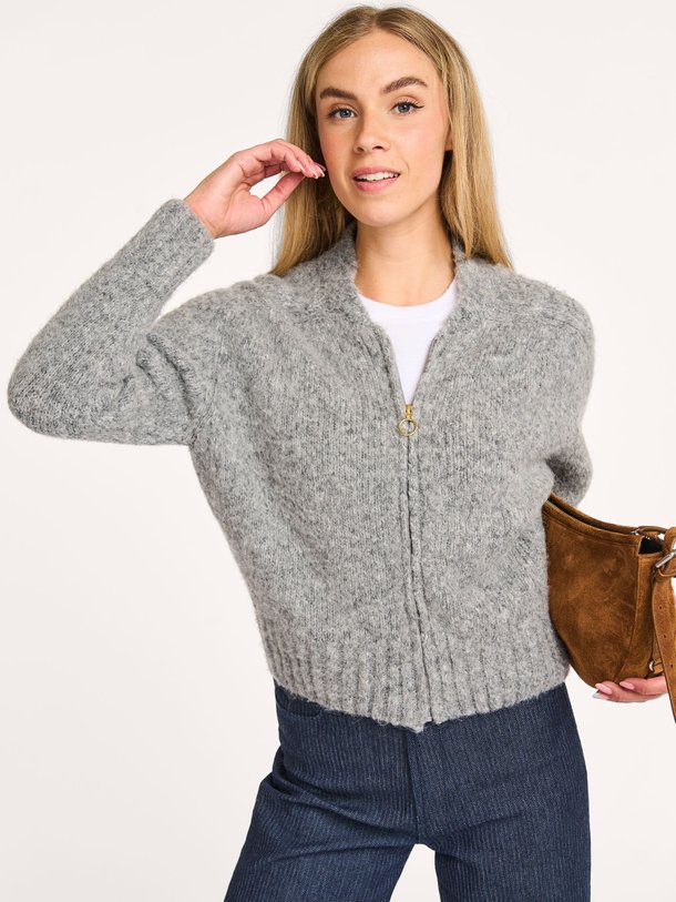 Ontdek de Jonas alpacamix gemêleerd vest van By-Bar in de kleur grijs bij Orangebag. Op werkdagen voor 21:45 besteld, morgen in huis.