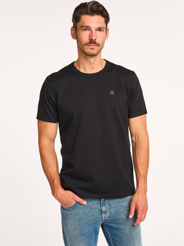 Ontdek de Organic cotton T-shirt van Butcher of Blue in de kleur zwart bij Orangebag. Op werkdagen voor 21:45 besteld, morgen in huis.