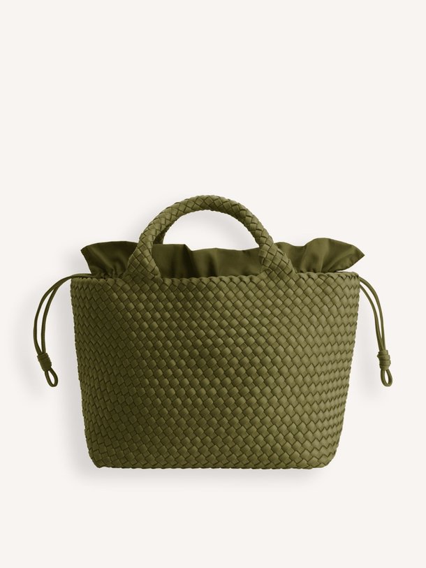 Ontdek de Gevlochten handtas medium van Marrea in de kleur mosgroen bij Orangebag. Op werkdagen voor 21:45 besteld, morgen in huis.