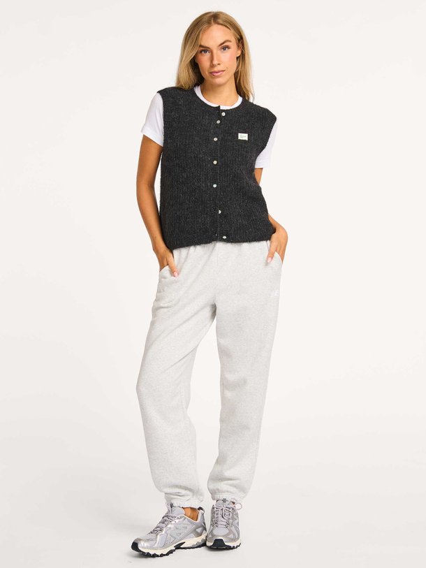 Ontdek de Katoenmix joggingbroek van New Balance in de kleur lichtgrijs bij Orangebag. Op werkdagen voor 21:45 besteld, morgen in huis.