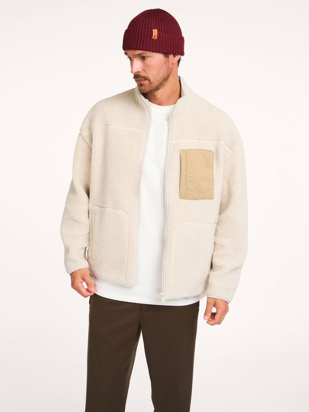 Ontdek de X Poederbaas - Rhea geweven teddy vest van Law of the Sea in de kleur crème bij Orangebag. Op werkdagen voor 21:45 besteld, morgen in huis.