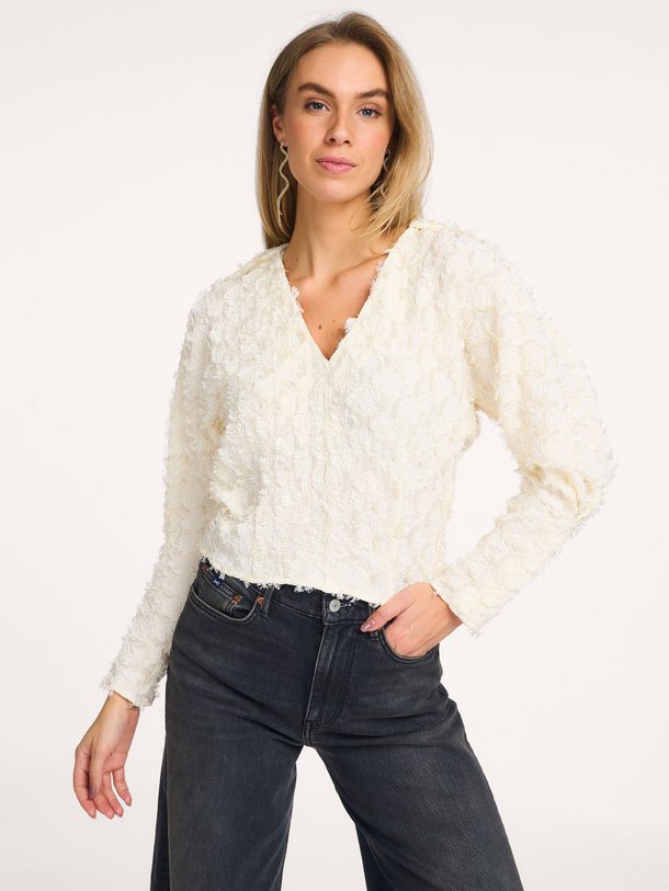 Ontdek de Geweven top met franjes van Haute L'Amitié in de kleur off-white bij Orangebag. Op werkdagen voor 21:45 besteld, morgen in huis.