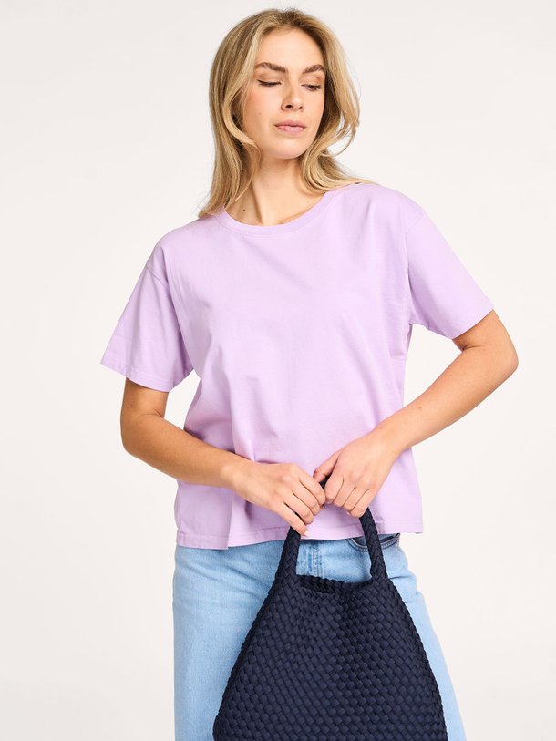 Ontdek de Fizvalley katoenen slub T-shirt van American Vintage in de kleur lila bij Orangebag. Op werkdagen voor 21:45 besteld, morgen in huis.