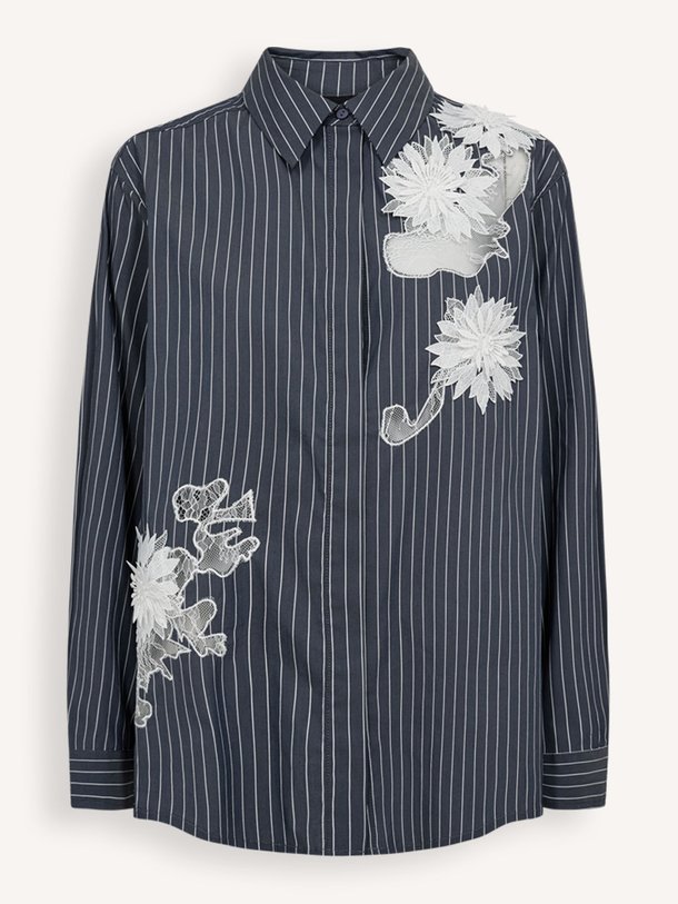Ontdek de Katoenmix blouse met gestreept dessin van Copenhagen Muse in de kleur donkergrijs bij Orangebag. Op werkdagen voor 21:45 besteld, morgen in huis.