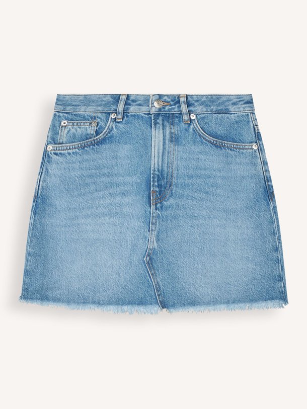 Ontdek de Sashelly denim rok van Samsoe Samsoe in de kleur blauw bij Orangebag. Op werkdagen voor 21:45 besteld, morgen in huis.