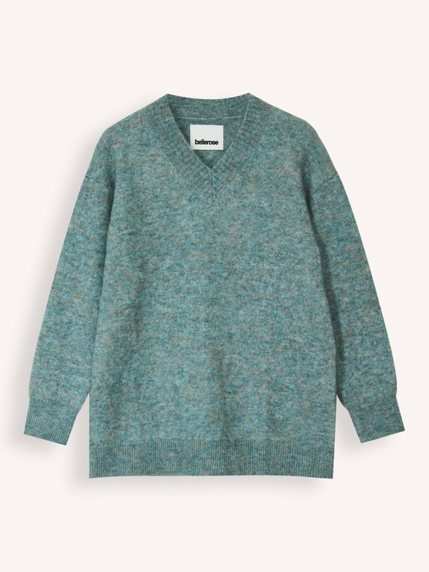 Ontdek de Auri mohairmix gemêleerde trui van Bellerose in de kleur blauw bij Orangebag. Op werkdagen voor 21:45 besteld, morgen in huis.