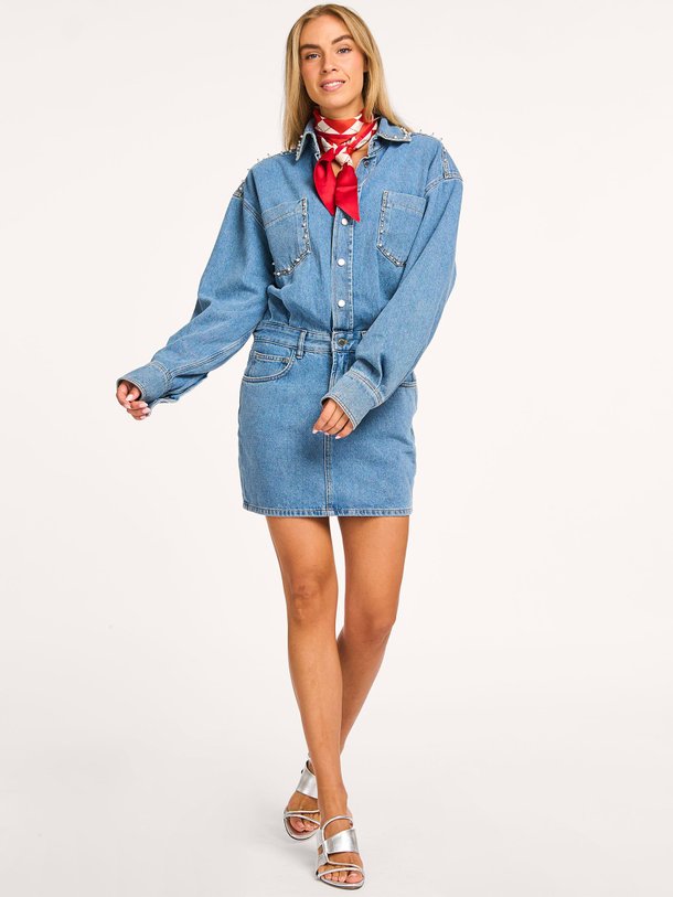 Ontdek de Ilene denim jurk van Essentiel Antwerp in de kleur blauw bij Orangebag. Op werkdagen voor 21:45 besteld, morgen in huis.