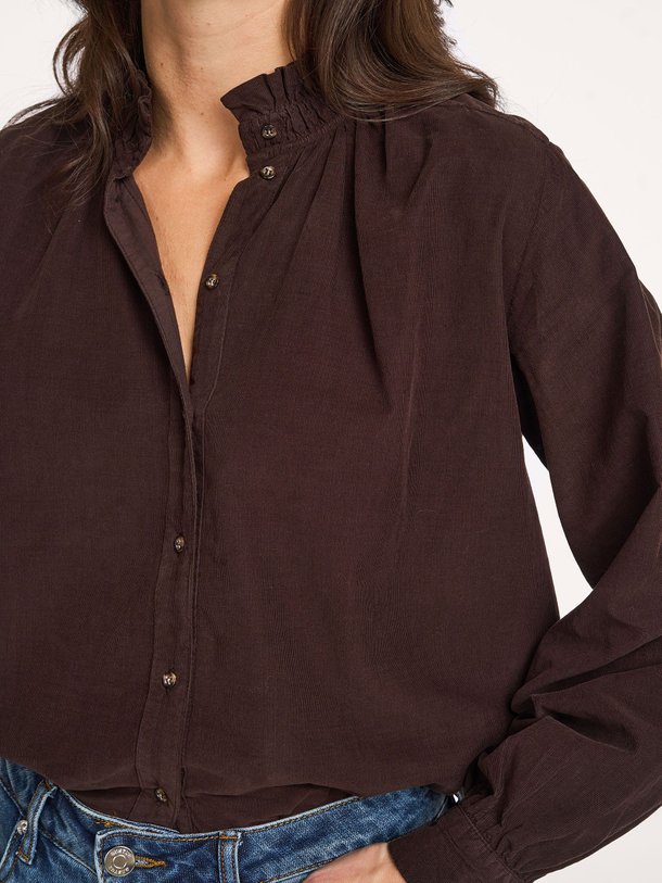 Ontdek de Soline katoenen ribcord blouse van Sacrécoeur in de kleur donkerbruin bij Orangebag. Op werkdagen voor 21:45 besteld, morgen in huis.