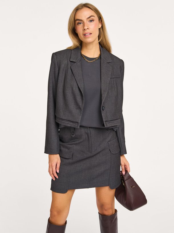 Ontdek de Viscosemix cargo rok van Yaya in de kleur antraciet bij Orangebag. Op werkdagen voor 21:45 besteld, morgen in huis.