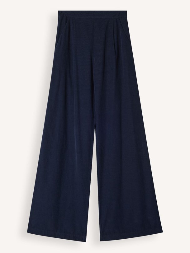Ontdek de Jean katoenen corduroy palazzo van Sacrécoeur in de kleur donkerblauw bij Orangebag. Op werkdagen voor 21:45 besteld, morgen in huis.