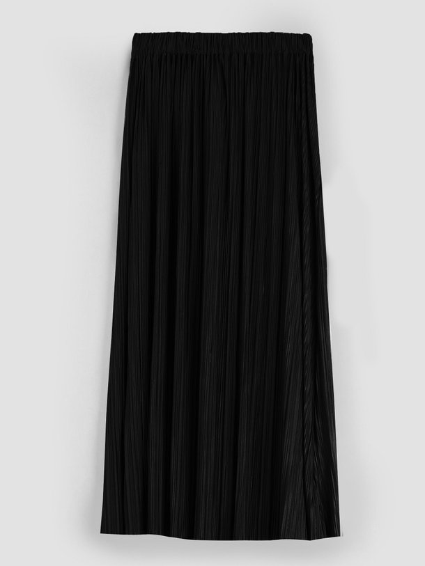 Ontdek de Uma elastische plissé rok van Samsoe Samsoe in de kleur zwart bij Orangebag. Op werkdagen voor 21:45 besteld, morgen in huis.