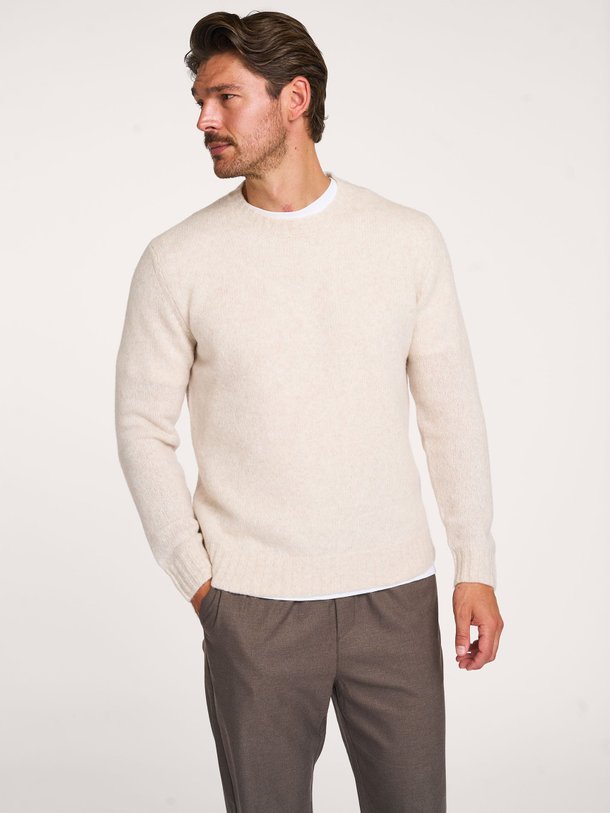 Ontdek de Lee merino wolmix trui van NN.07 in de kleur ecru bij Orangebag. Op werkdagen voor 21:45 besteld, morgen in huis.