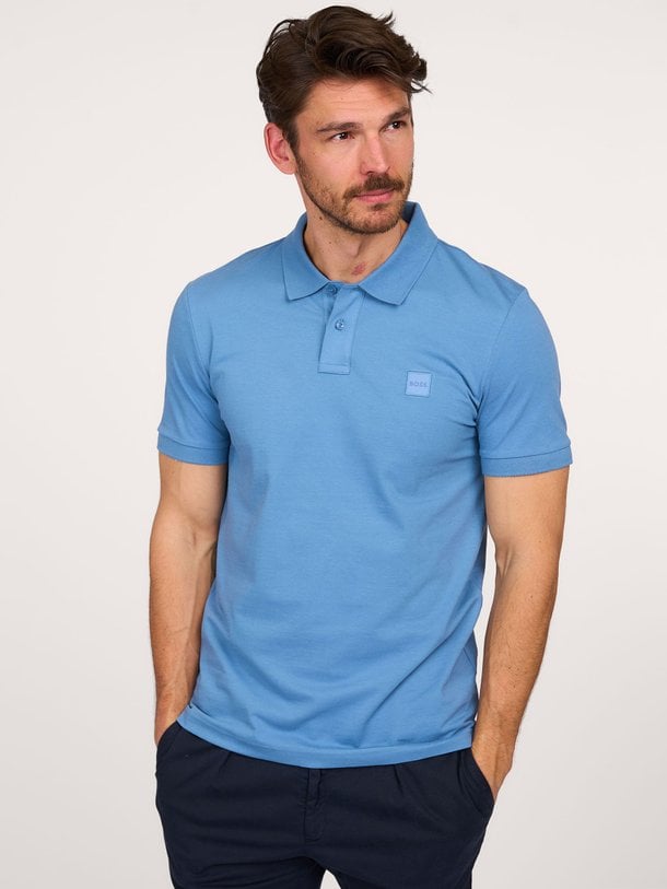 Ontdek de Passenger katoenmix piqué polo van Boss in de kleur blauw bij Orangebag. Op werkdagen voor 21:45 besteld, morgen in huis.