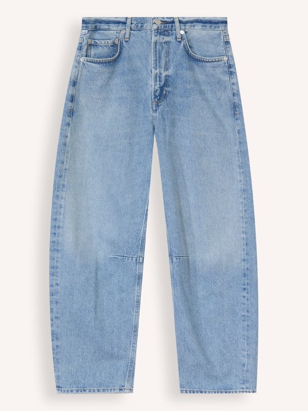 Ontdek de Miro mid waist barrel fit non-stretch jeans van Citizens of Humanity in de kleur blauw bij Orangebag. Op werkdagen voor 21:45 besteld, morgen in huis.