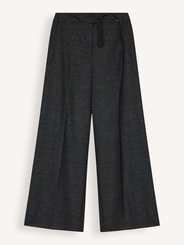 Ontdek de Eldos viscosemix broek met lurex van La Fee Maraboutee in de kleur zwart bij Orangebag. Op werkdagen voor 21:45 besteld, morgen in huis.