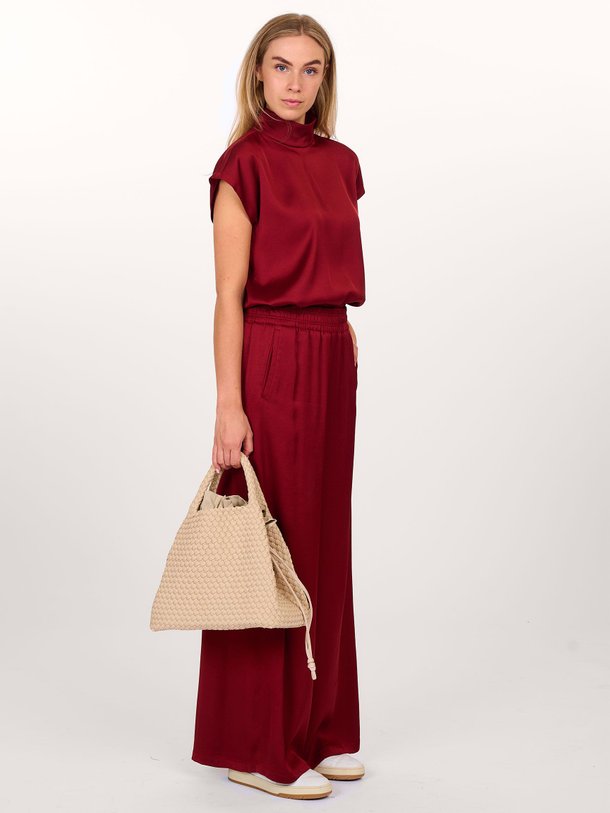 Ontdek de Ceiling geweven broek van Drykorn in de kleur rood bij Orangebag. Op werkdagen voor 21:45 besteld, morgen in huis.