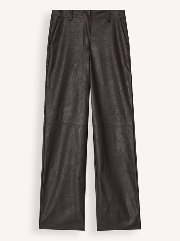 Knit-Ted Naomi - Viscosemix Leatherlook Broek - Donkerbruin Ontdek de Naomi viscosemix leatherlook broek van Knit-ted in de kleur donkerbruin bij Orangebag. Op werkdagen voor 21:45 besteld, morgen in huis.