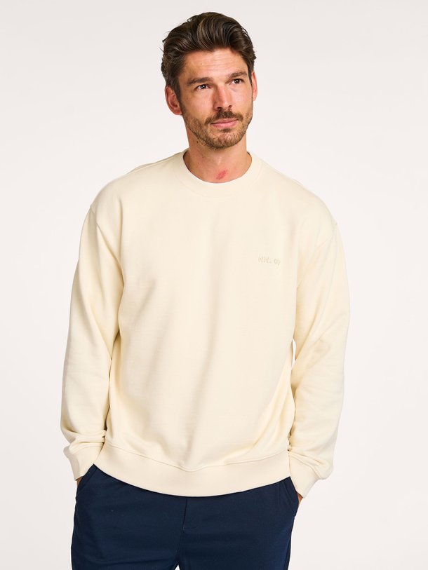 Ontdek de David organic cotton sweater van NN.07 in de kleur crème bij Orangebag. Op werkdagen voor 21:45 besteld, morgen in huis.