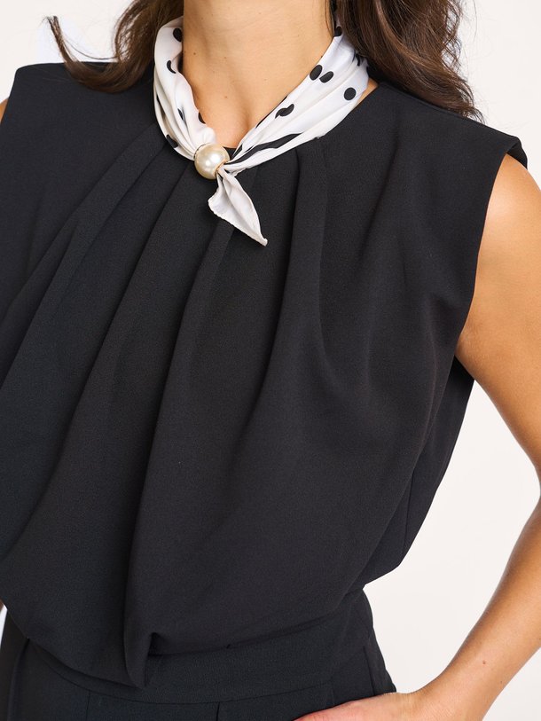 Ontdek de Pearl geweven sjaal met dessin van Co'Couture in de kleur wit bij Orangebag. Op werkdagen voor 21:45 besteld, morgen in huis.