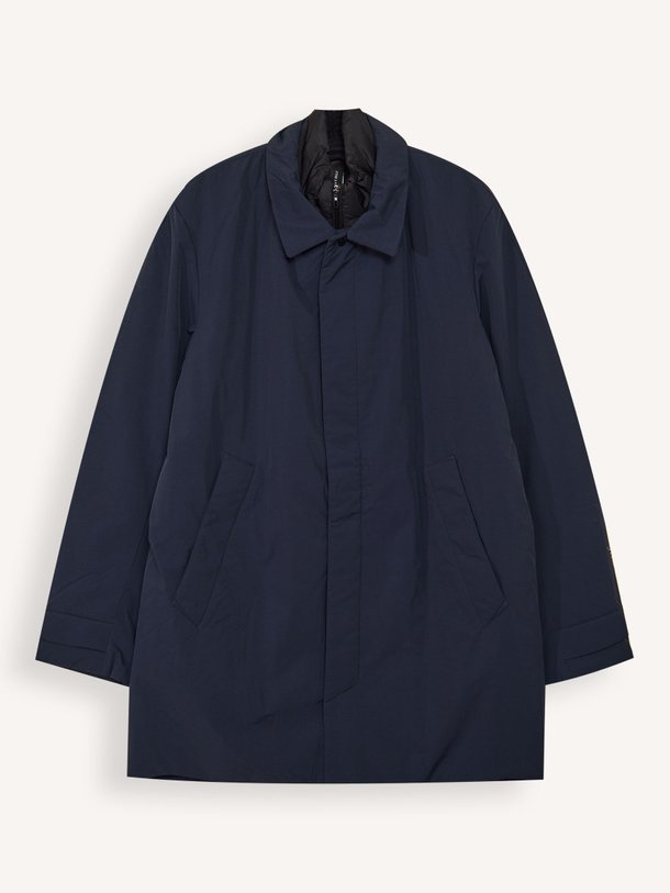 Ontdek de Qm549 geweven jas van Krakatau in de kleur donkerblauw bij Orangebag. Op werkdagen voor 21:45 besteld, morgen in huis.