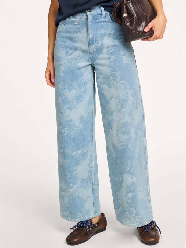 Ontdek de Newland high waist loose fit jeans van Modstrom in de kleur blauw bij Orangebag. Op werkdagen voor 21:45 besteld, morgen in huis.