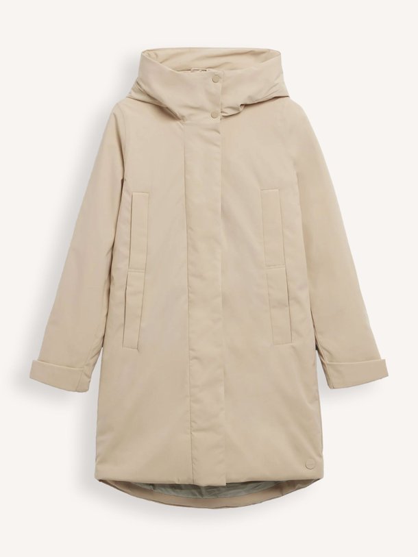 Ontdek de Eline geweven technische parka van Elvine in de kleur beige bij Orangebag. Op werkdagen voor 21:45 besteld, morgen in huis.