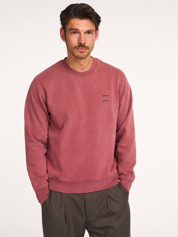 Ontdek de Sajoel organic cotton mix sweater met print van Samsoe Samsoe in de kleur bordeauxrood bij Orangebag. Op werkdagen voor 21:45 besteld, morgen in huis.