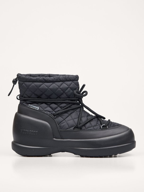 Ontdek de Lage gewatteerde rubberen snowboots van Moon Boot in de kleur zwart bij Orangebag. Op werkdagen voor 21:45 besteld, morgen in huis.