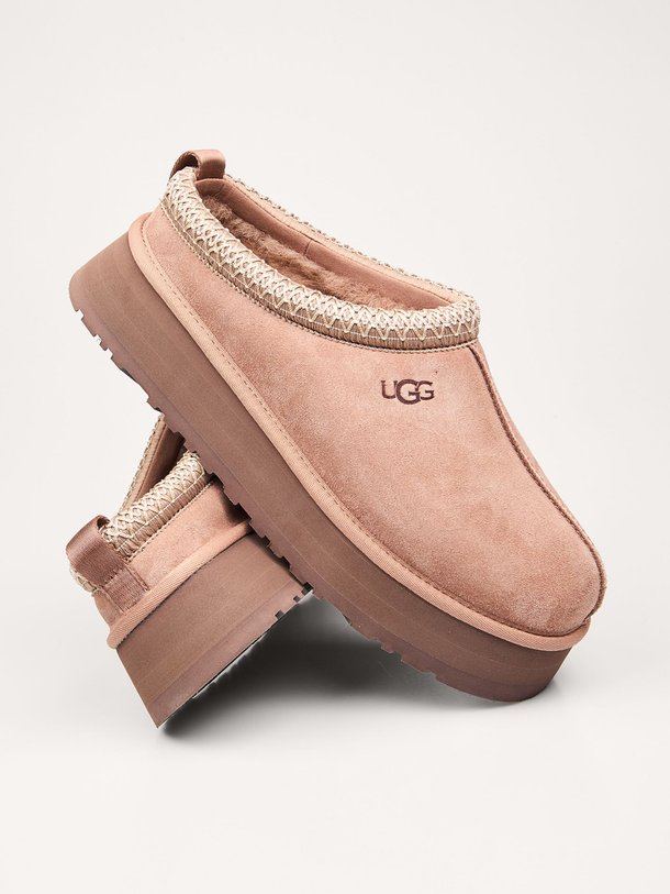Ontdek de Tazz suède instappers van Ugg in de kleur oud roze bij Orangebag. Op werkdagen voor 21:45 besteld, morgen in huis.
