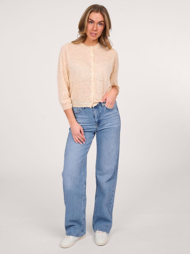 Ontdek de The Louis high waist wide leg jeans van My Essential Wardrobe in de kleur lichtblauw bij Orangebag. Op werkdagen voor 21:45 besteld, morgen in huis.