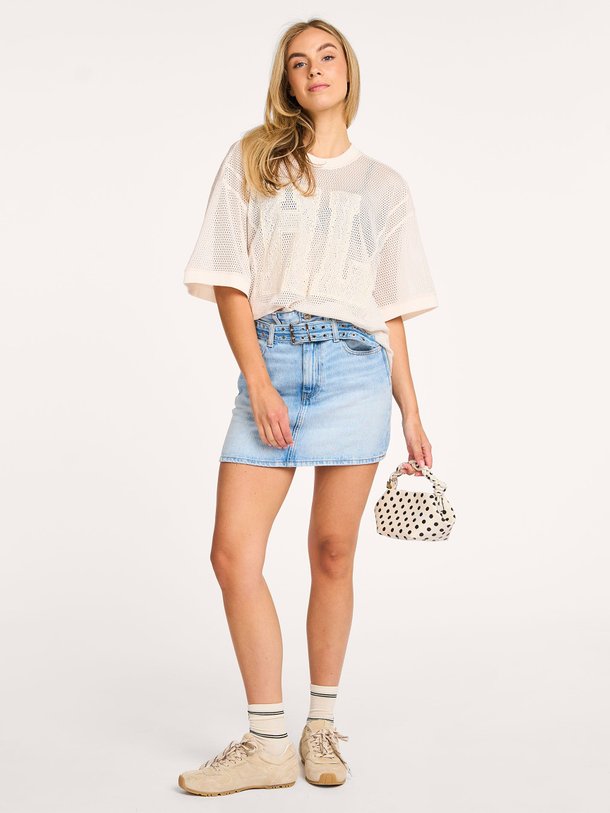 Ontdek de Katoenmix opengewerkte top van Haute L'Amitié in de kleur crème bij Orangebag. Op werkdagen voor 21:45 besteld, morgen in huis.