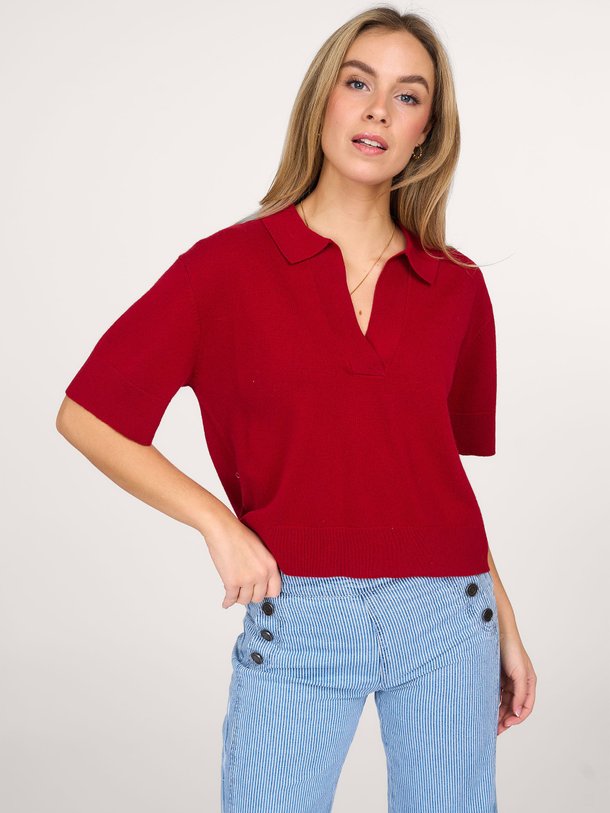 Ontdek de Snos wollen trui van Sofie Schnoor in de kleur rood bij Orangebag. Op werkdagen voor 21:45 besteld, morgen in huis.