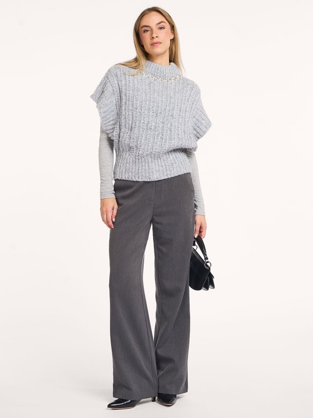 Ontdek de Lolani viscosemix pantalon van Freebird in de kleur donkergrijs bij Orangebag. Op werkdagen voor 21:45 besteld, morgen in huis.