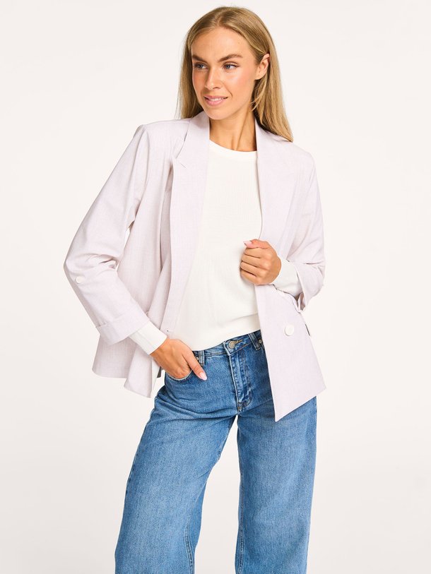 Ontdek de Zena heavy travel jersey blazer van Studio Anneloes in de kleur ecru bij Orangebag. Op werkdagen voor 21:45 besteld, morgen in huis.