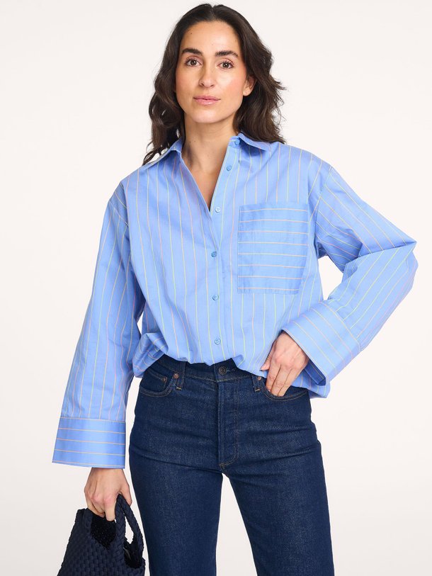 Ontdek de Erin katoenmix gestreepte blouse van Studio Anneloes in de kleur lavendel bij Orangebag. Op werkdagen voor 21:45 besteld, morgen in huis.